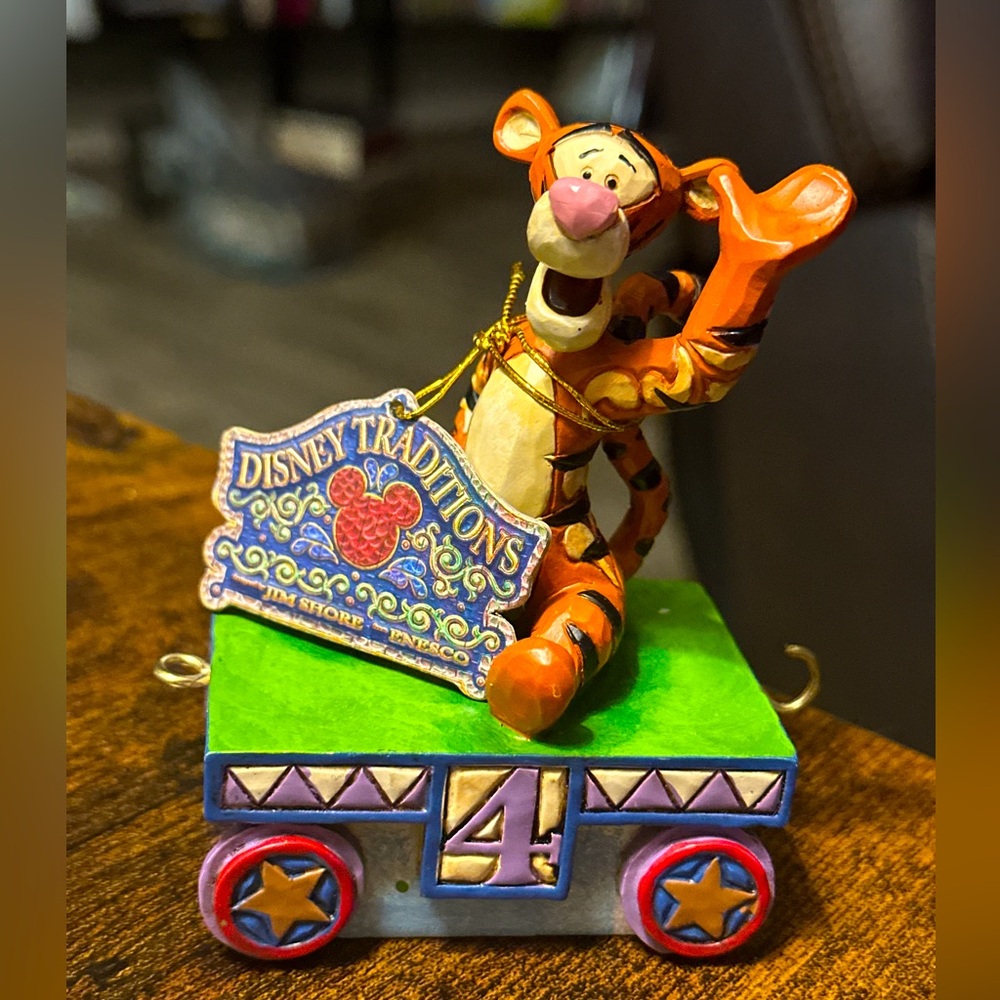 Jim Shore Disney Traditions Birthday Train Tigger Age 4 RARE